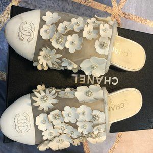 Chanel White Flower Mules size 39 $200